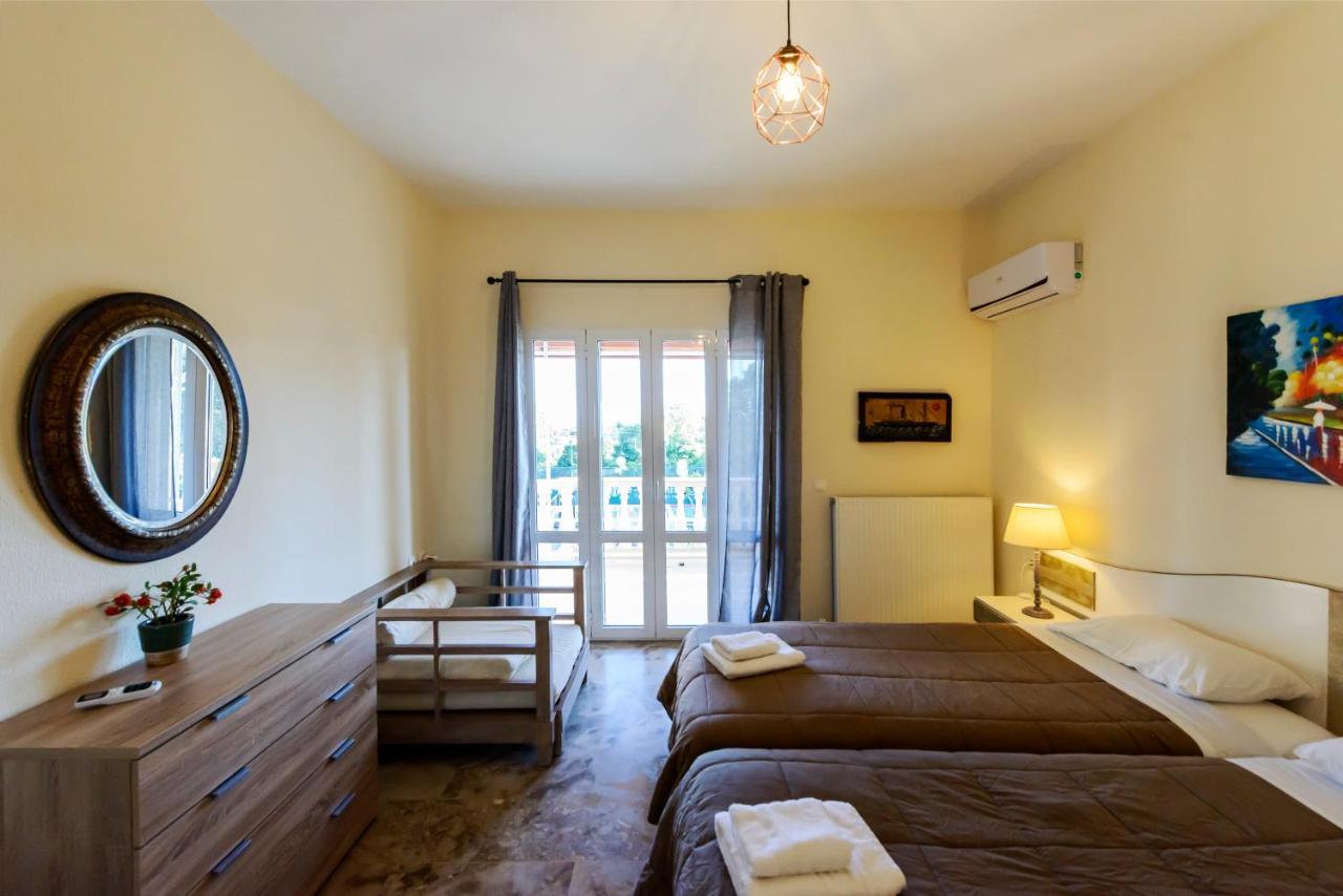 Villa Maxim With Private Pool & Tennis Court Halikounas Ngoại thất bức ảnh