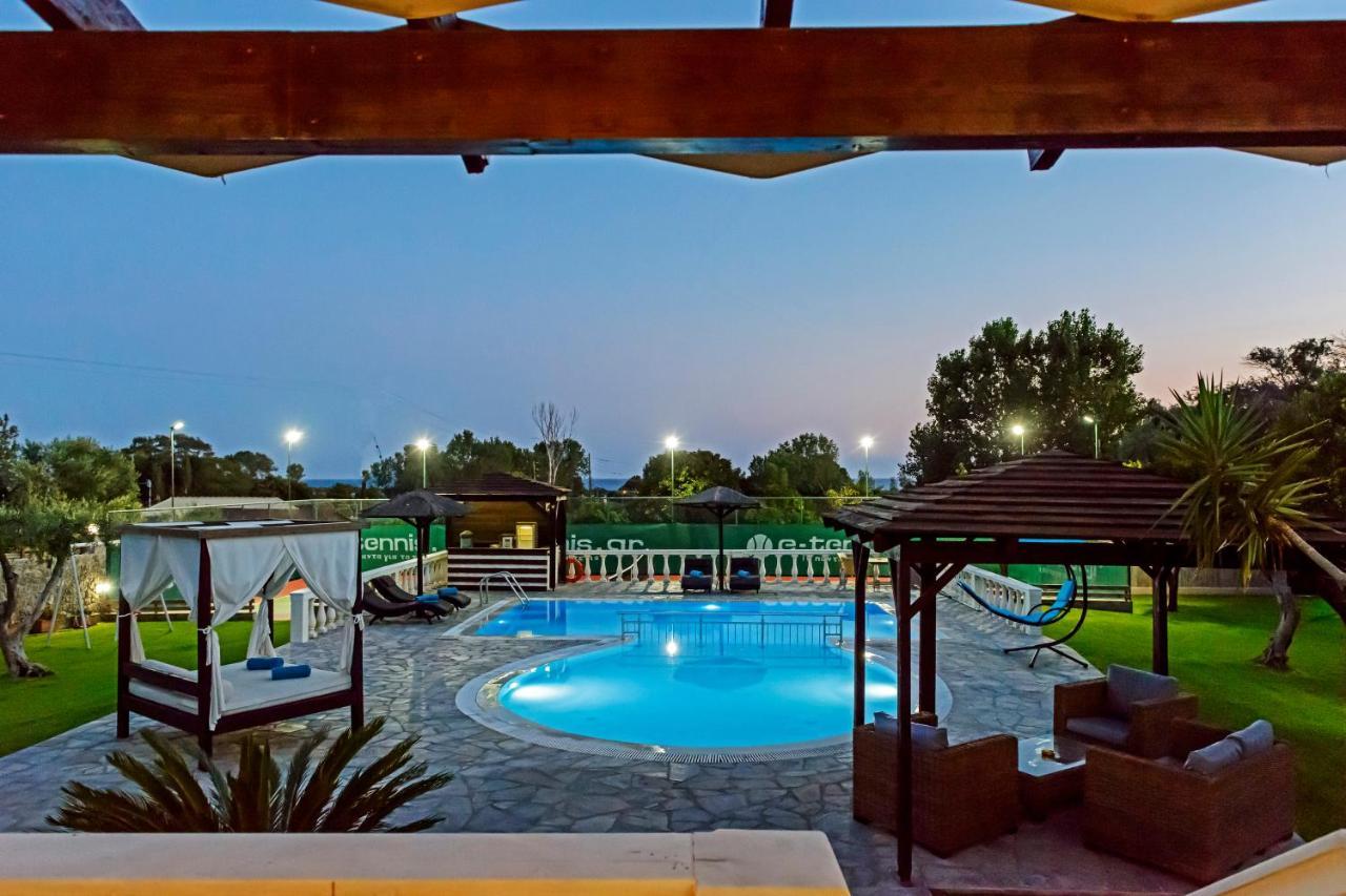 Villa Maxim With Private Pool & Tennis Court Halikounas Ngoại thất bức ảnh
