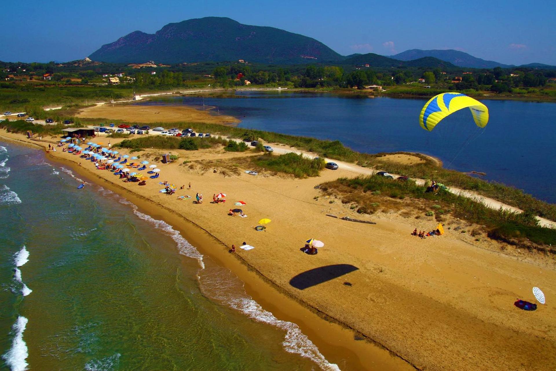Villa Maxim With Private Pool & Tennis Court Halikounas Ngoại thất bức ảnh